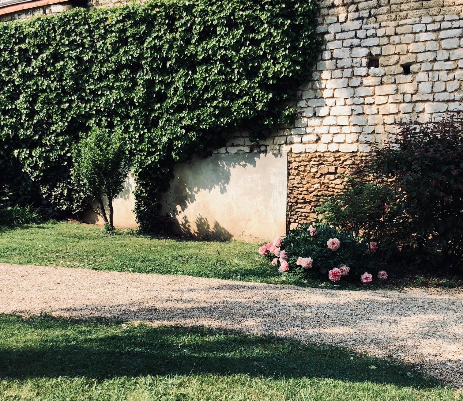 mur extérieur de l'office notarial
